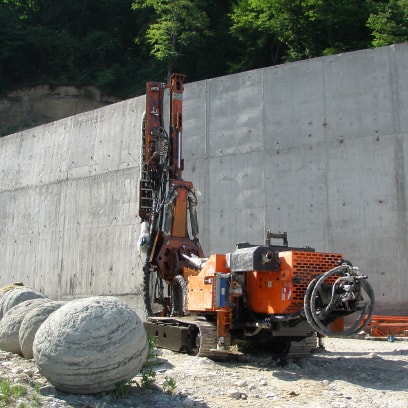 Укрепление фундаментов и грунтовых оснований